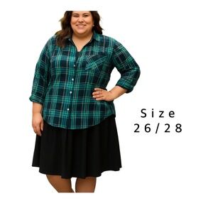 Cato Women’s Plus Size 26/28 Plaid Button-Down Shirt – Green & Black